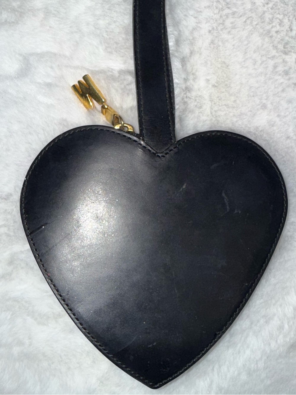 Moschino Black Heart Wristlet with Gold Logo Charm - Picture 6 of 12